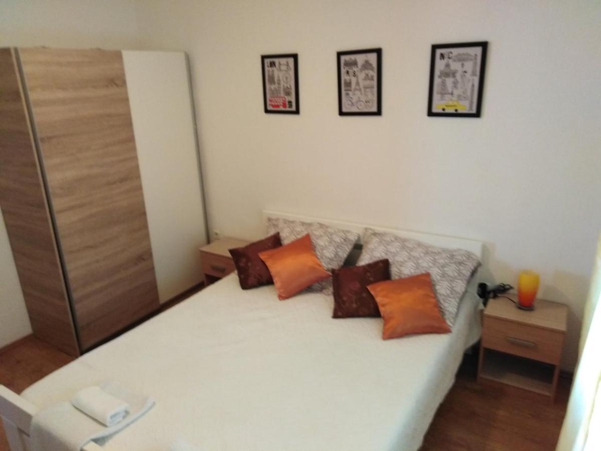 Apartment Zorica Vodice Exterior photo