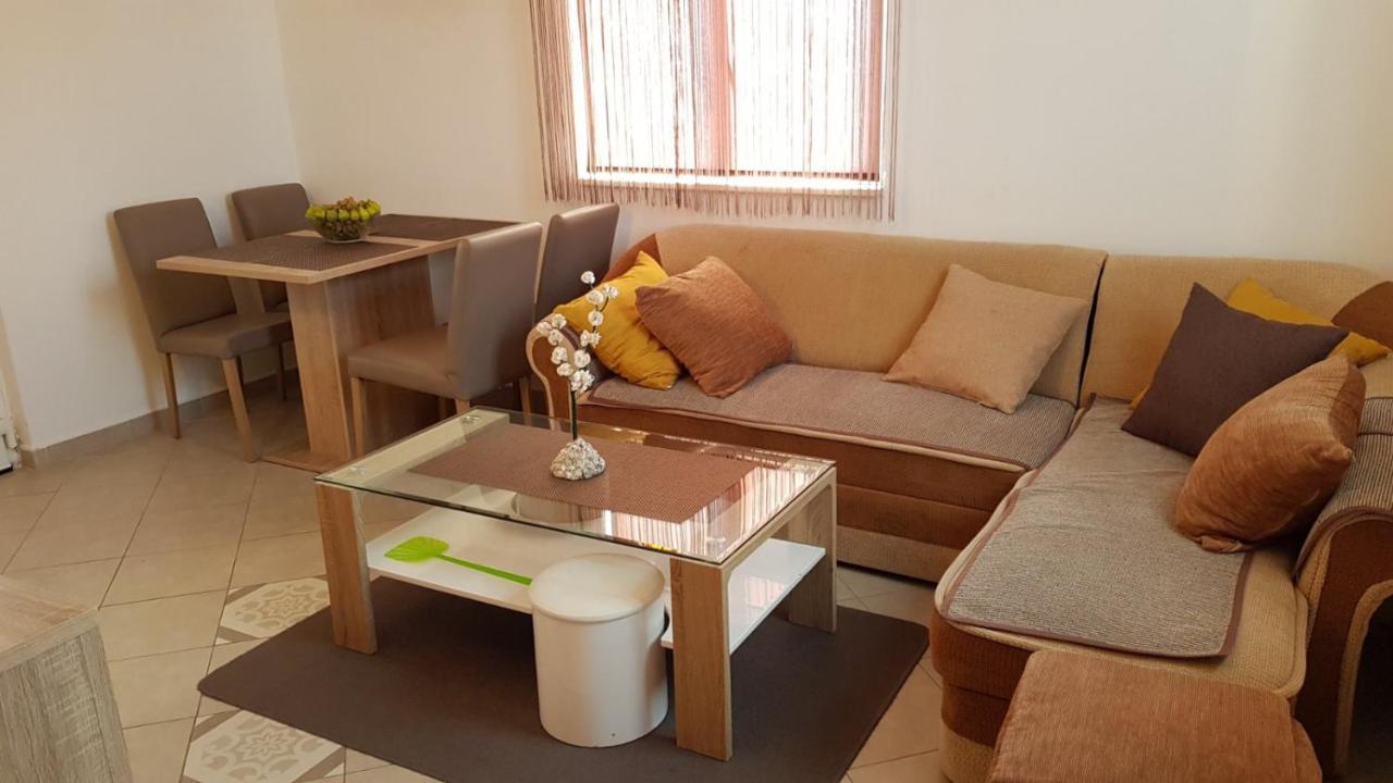 Apartment Zorica Vodice Exterior photo